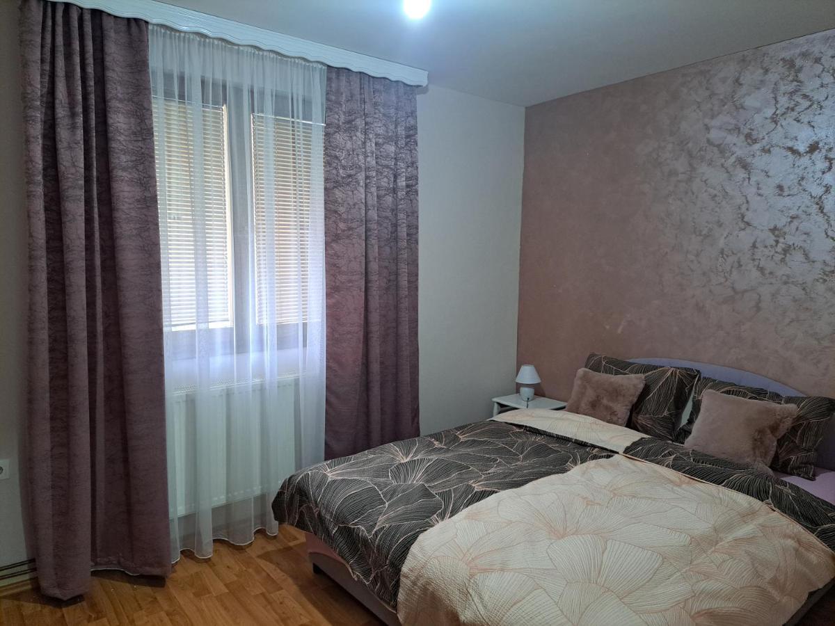 Apartman Lara 2 Apartment Foca Luaran gambar