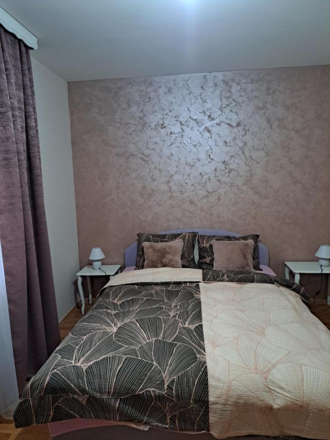 Apartman Lara 2 Apartment Foca Luaran gambar