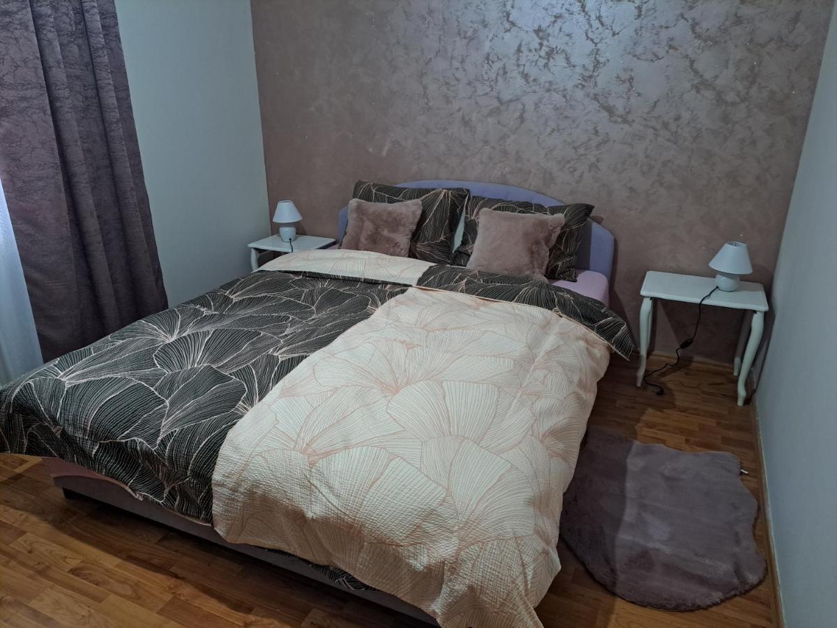 Apartman Lara 2 Apartment Foca Luaran gambar
